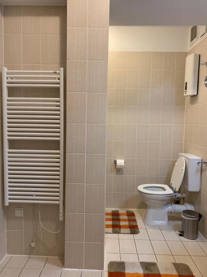 Apartment Rebe Schweinfurt Buitenkant foto